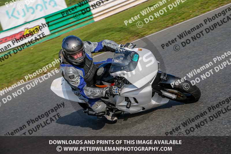 PJM Wedding Photography;enduro digital images;event digital images;eventdigitalimages;mallory park;mallory park photographs;mallory park trackday;mallory park trackday photographs;no limits trackdays;peter wileman photography;racing digital images;trackday digital images;trackday photos